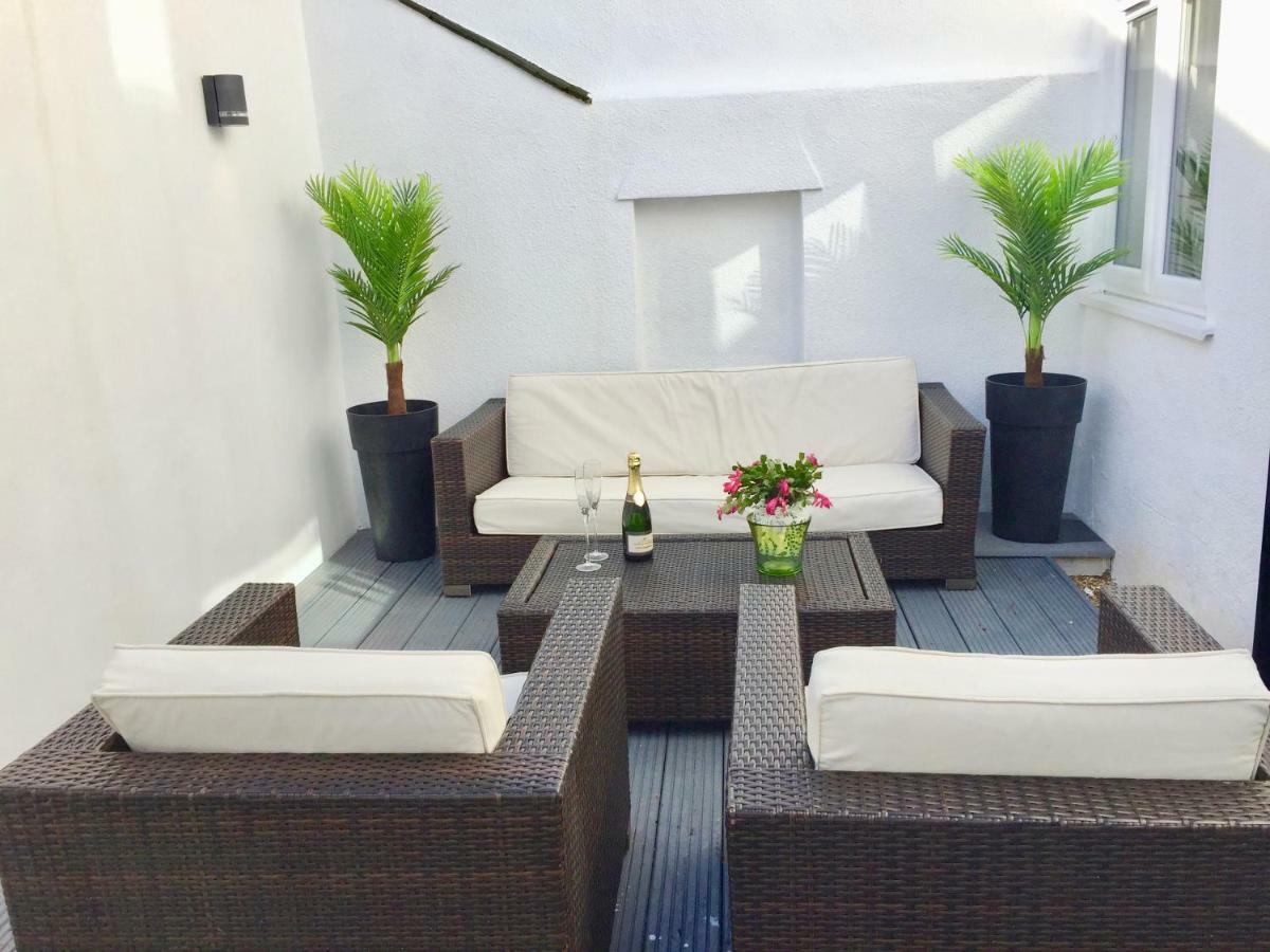 Apartamento Stylish Town Centre House - 300Mbps, Parking & Sunny Decking Bournemouth Exterior foto