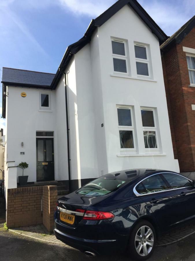 Apartamento Stylish Town Centre House - 300Mbps, Parking & Sunny Decking Bournemouth Exterior foto